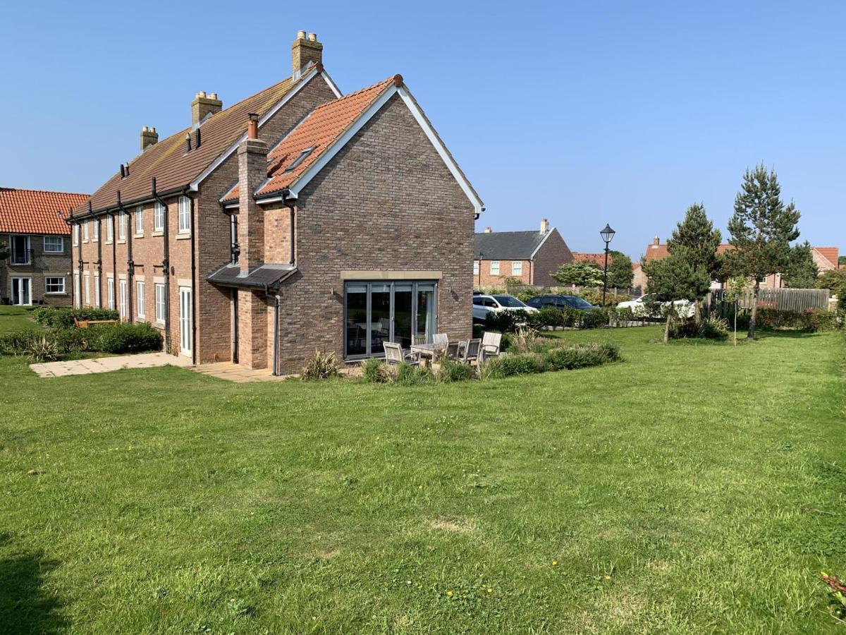Caramel Cottage At The Bay Filey, Sleeps 6, 2 Dogs Welcome For Free Too Екстер'єр фото