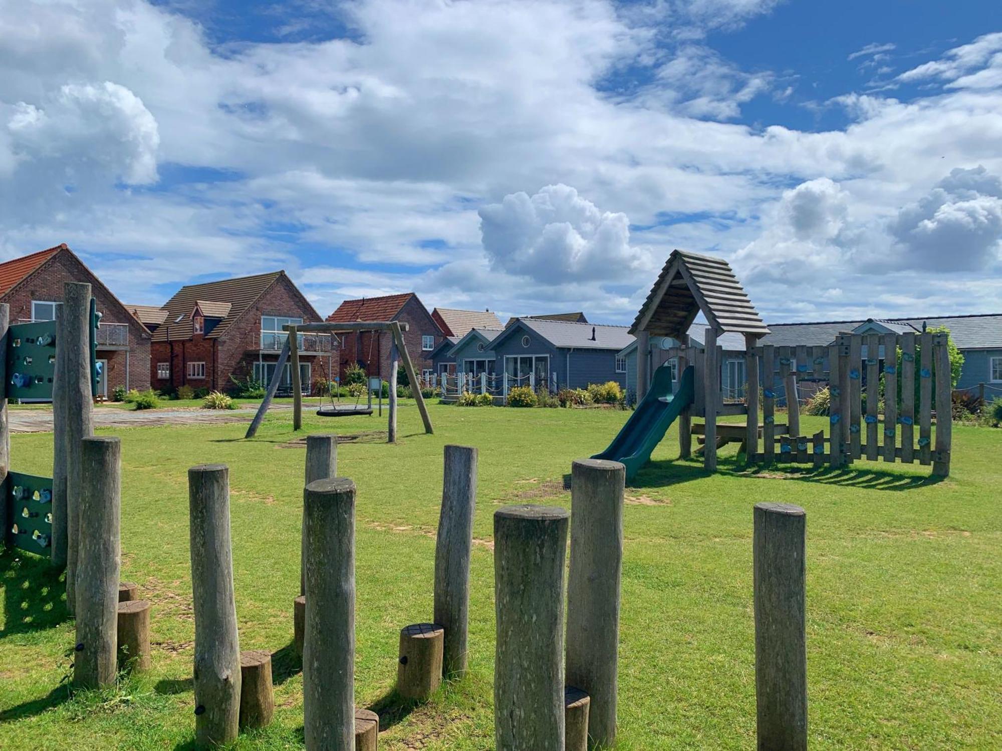 Caramel Cottage At The Bay Filey, Sleeps 6, 2 Dogs Welcome For Free Too Екстер'єр фото